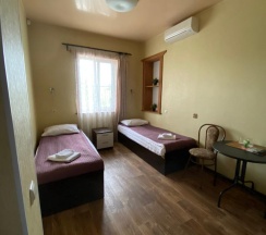 Стандартный номер с раздельными кроватями в Три кота