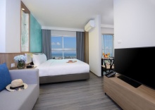 Двухместный номер Deluxe двуспальная кровать в Centre Point Prime Hotel Pattaya