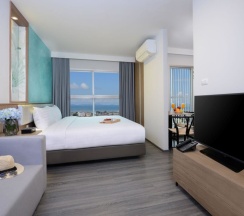 Двухместный номер Deluxe двуспальная кровать в Centre Point Prime Hotel Pattaya