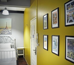 Номер Standard с красивым видом из окна в Goodfellas Thong Lor Hostel