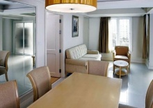 Семейный люкс в Hope Land Hotel Sukhumvit 24