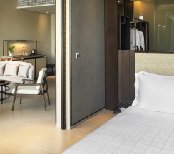 Двухместный люкс Presidential Sea view двуспальная кровать в Pullman Khao Lak Katiliya Villas