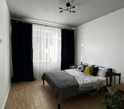 Апартаменты Comfort с 3 комнатами с видом на город в Апартаменты WHITE APARTMENT рядом с центром