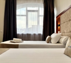Стандарт с раздельными кроватями в Bridge hotel