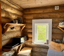 Семейный коттедж с красивым видом из окна в Ригола