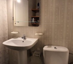 Двухместный номер Standard 2 отдельные кровати в Low Cost Room Plaza de Hierro IV