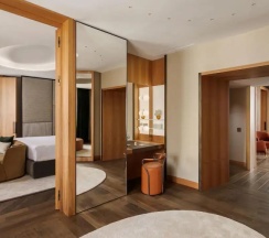 Люкс Montenapoleone в Park Hyatt Milano