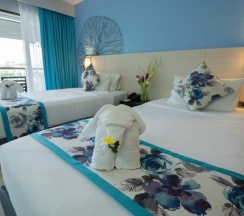 Двухместный номер Deluxe 2 отдельные кровати в Peach Hill Resort