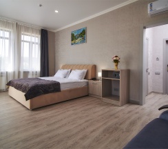 Джуниор сюит 29 кв.м. в Колизей