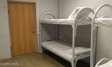 Койко-место в женском номере на 10 человек в Hotelhot