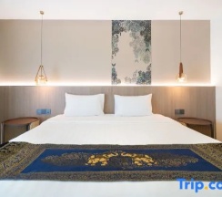 Двухместный номер Deluxe с видом на бассейн двуспальная кровать в Howard Johnson by Wyndham Phuket Naiyang