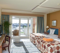 Двухместный номер Superior с видом на бассейн 2 отдельные кровати в Pickalbatros Golf Beach Resort