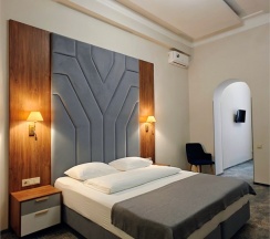 3 этаж I Четырехместный с  двуспальными кроватями в Марис