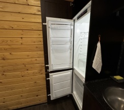 Коттедж для 9 человек в Holiday house