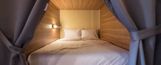 Кровать в общем номере (женский номер) в Fin Hostel Co Working