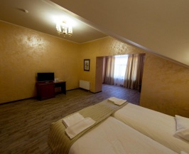 Двухместный люкс с красивым видом из окна 2 отдельные кровати в Хвалынь