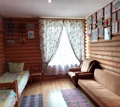 Коттедж с 5 комнатами с красивым видом из окна в Мишкина дача