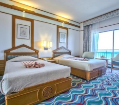 Двухместный номер Superior с видом на море двуспальная кровать в Asia Cha Am Hotel