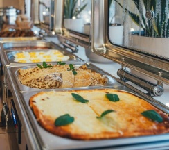 Джуниор Сюит в Лабиринт