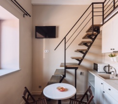 Апартаменты-дуплекс Standart 6 в Home Hotel