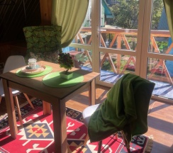 Двухместный номер Superior с балконом двуспальная кровать в Райские яблоки