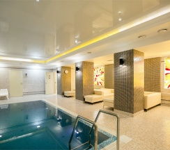 Junior Suite (полулюкс) с кроватью «KING SIZE» в Бардин