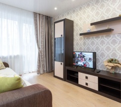 Двухместные апартаменты с балконом двуспальная кровать в Апартаменты Хоружей 5/Б