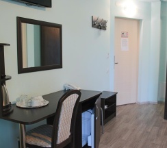 Номер полулюкс с 1 двуспальной кроватью в Триумф