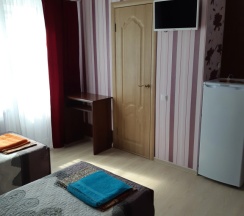 Трёхместный номер Superior с балконом в Дуэт