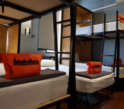 Кровать в общем номере (женский номер) в Bangkok Bed and Bike - Hostel