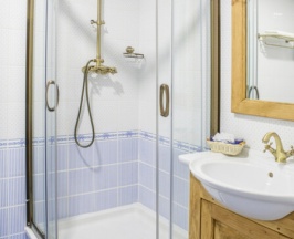 Лазурный DELUXE в Chulan