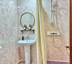 Четырёхместный ОТЕЛЬ 4 в Командор