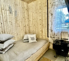 Большой коттедж в Адмирал