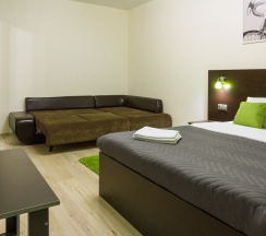 "Green House" Однокомнатная квартира (Метро Купчино, 3 минуты пешком) в Rauktis apartments