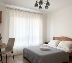 Просторные двухкомнатные апартаменты для 4-6 гостей в Happy House - Люблинская