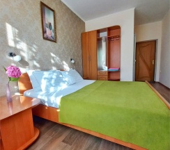 Двухместный номер с балконом в Эдем у реки