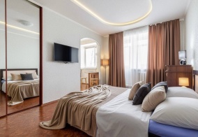 Апартаменты Апартаменты на Россия, Ханты-Мансийский автономный округ, Нижневартовск, улица Омская 8 в Нижневартовске