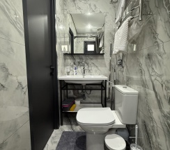 Двухместный номер с двуспальной кроватью в BoxHouse