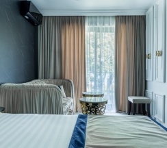 Двухкомнатный Де Дюкс с балконом в Дольче вита клаб