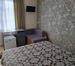 Номер стандарт с 1 двуспальной кроватью в Диана