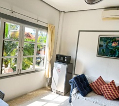 Полулюкс с видом на бассейн в Amy Village Garden Resort
