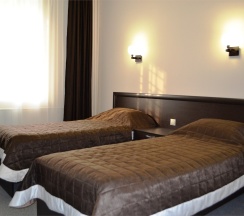 Стандарт двухместный с 2 кроватями в Ангара