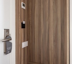 Семейный Супериор с 1 кроватью Queen-size или 2 односпальными кроватями 80х200см в Нега