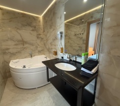 Junior suite в Tulip inn sofrino park hotel