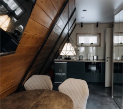 Домик A-Frame - Красный в Калтай парк
