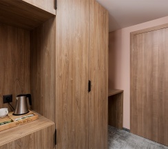 Бюджетный двухместный номер с 1 кроватью в Country Hills Resort