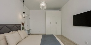 Ижевск: Апартаменты 4 Ugla (Четыре угла) на Максима Горького 151