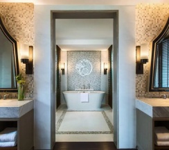 Вилла Larger с 2 комнатами oceanfront в Phuket Marriott Resort And Spa, Nai Yang Beach