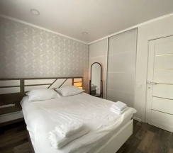 Апартаменты с 3 комнатами в Две Подушки