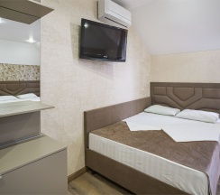 4-местный "Стандарт" раздельные кровати в Манэ